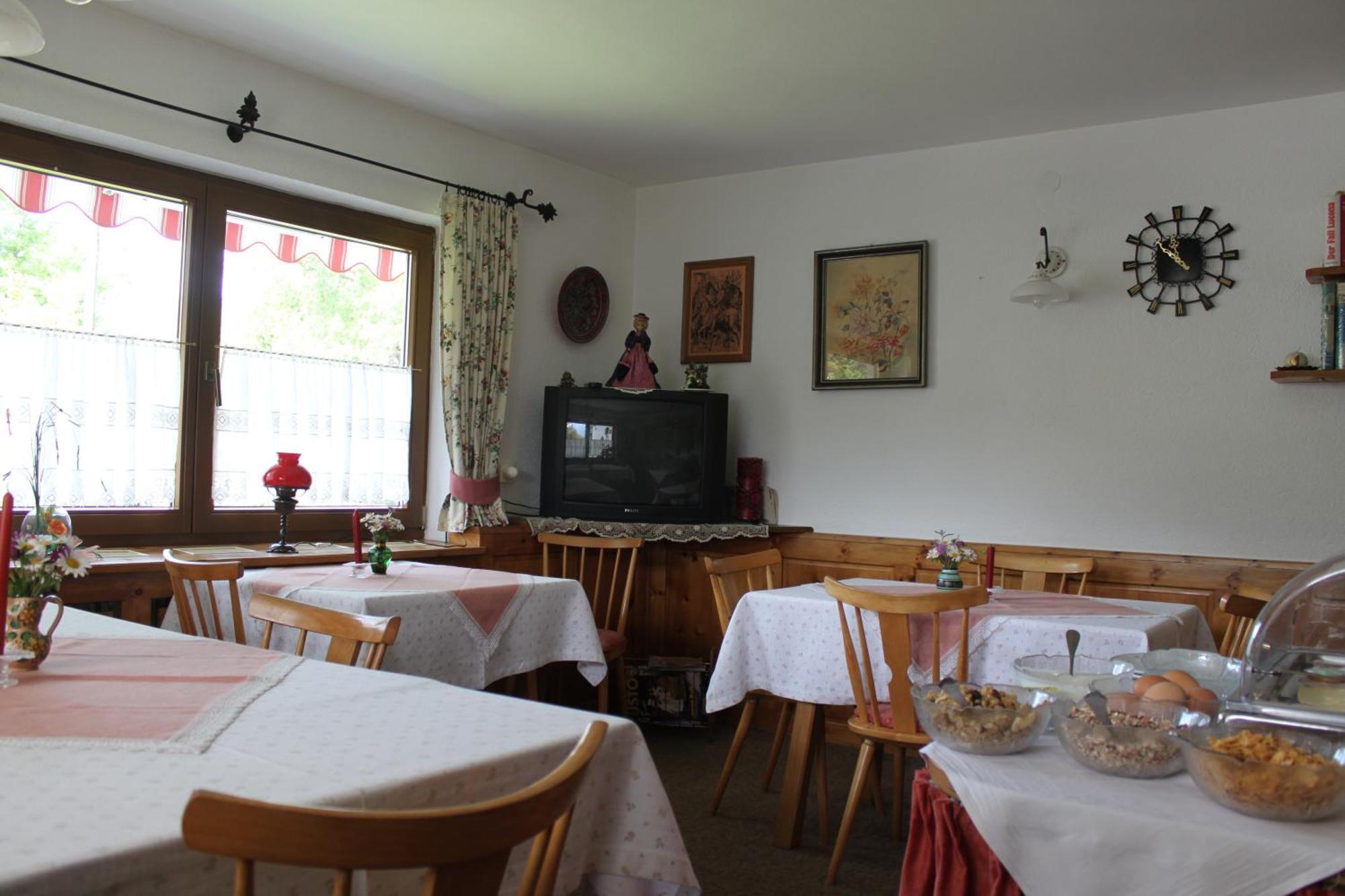 Bed and Breakfast Haus Geiger Scharnitz Exterior foto