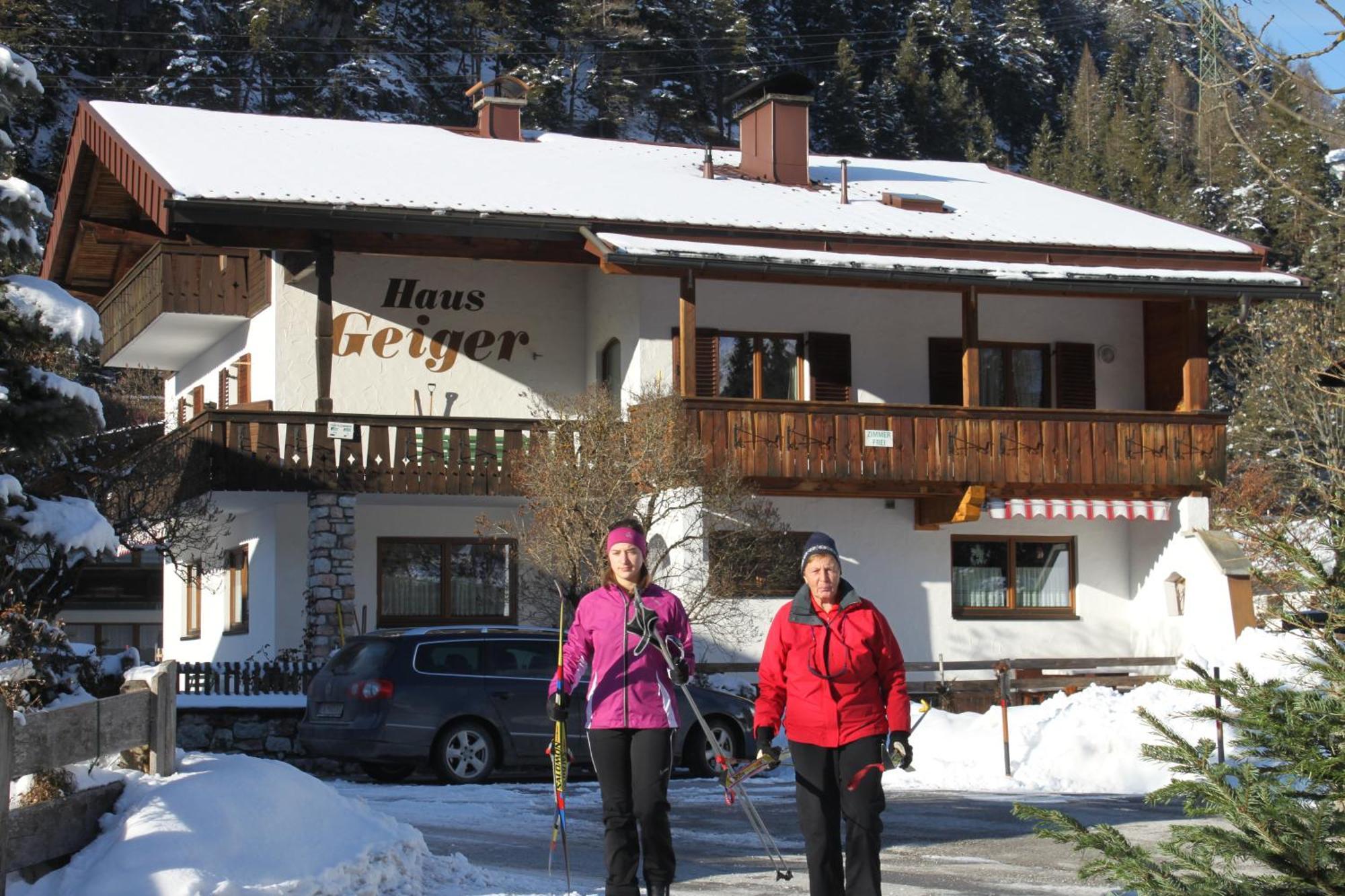Bed and Breakfast Haus Geiger Scharnitz Exterior foto