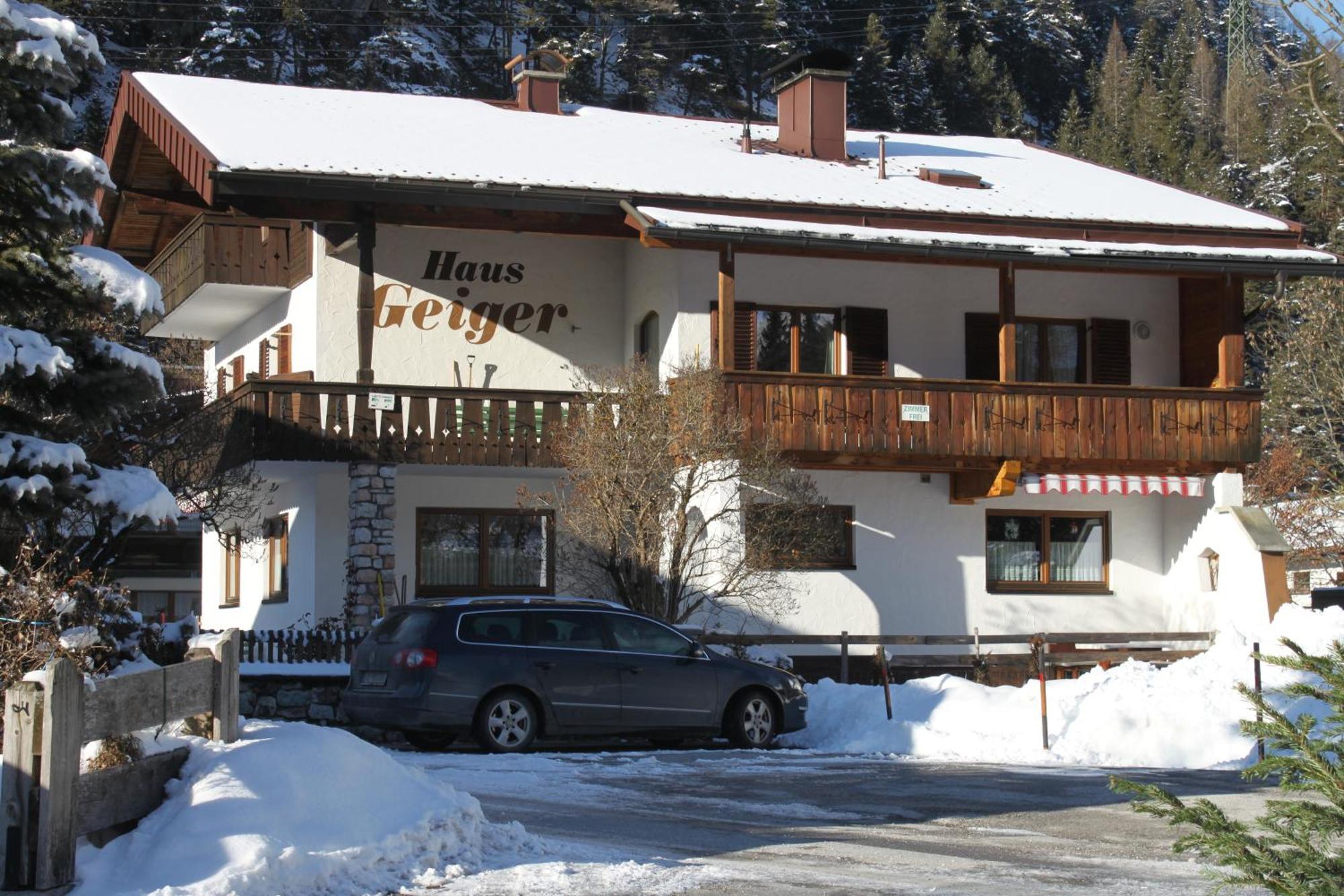Bed and Breakfast Haus Geiger Scharnitz Exterior foto