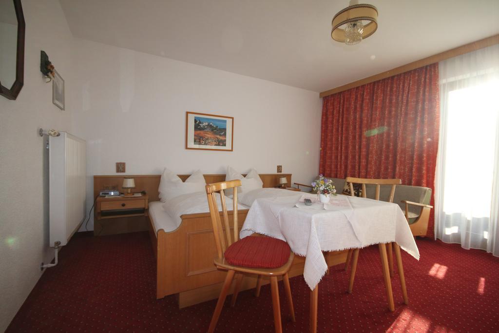 Bed and Breakfast Haus Geiger Scharnitz Exterior foto