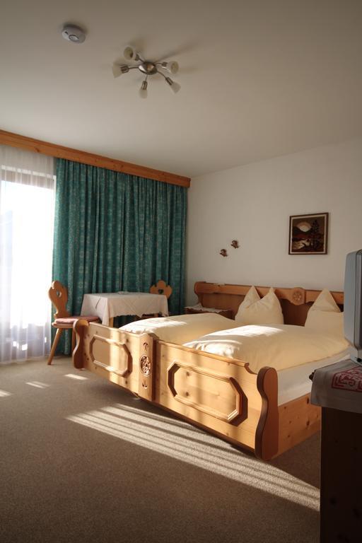 Bed and Breakfast Haus Geiger Scharnitz Exterior foto